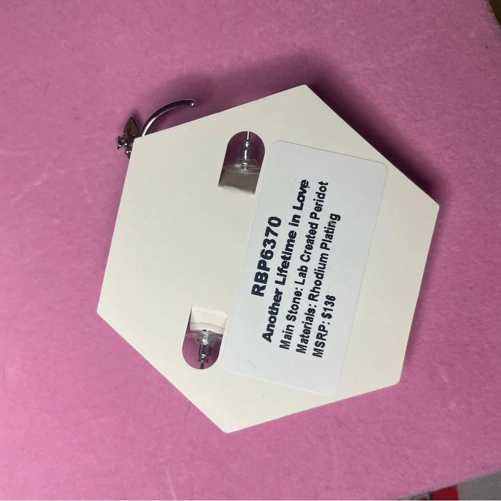 Earring bundle - Picture 4 of 8